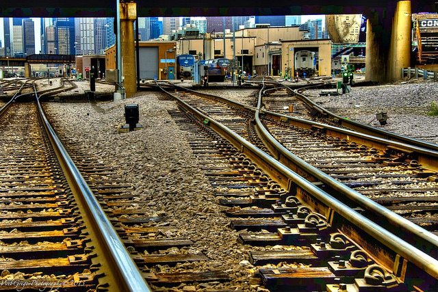 Image of railroad tracks.