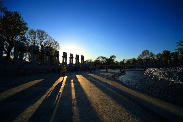 Image of the WWII Memorial in Washington, D.C.