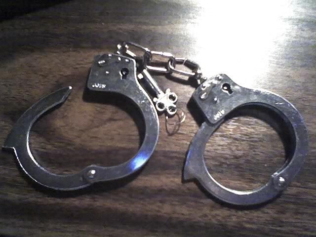 A pair of handcuffs