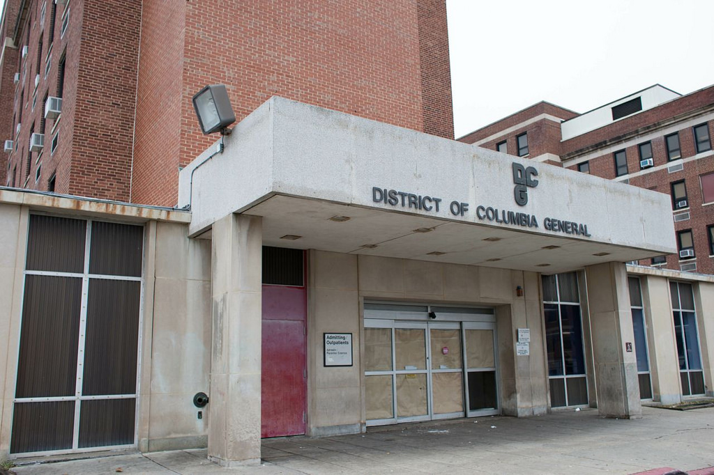 A photo of the front of the DC General Shelter.