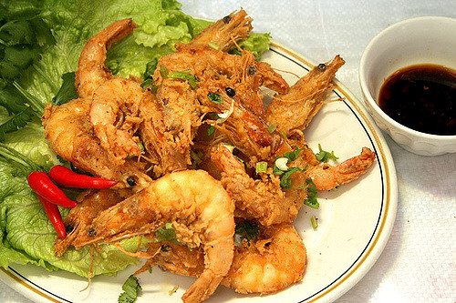 A photograph of deep-fried shrimp.