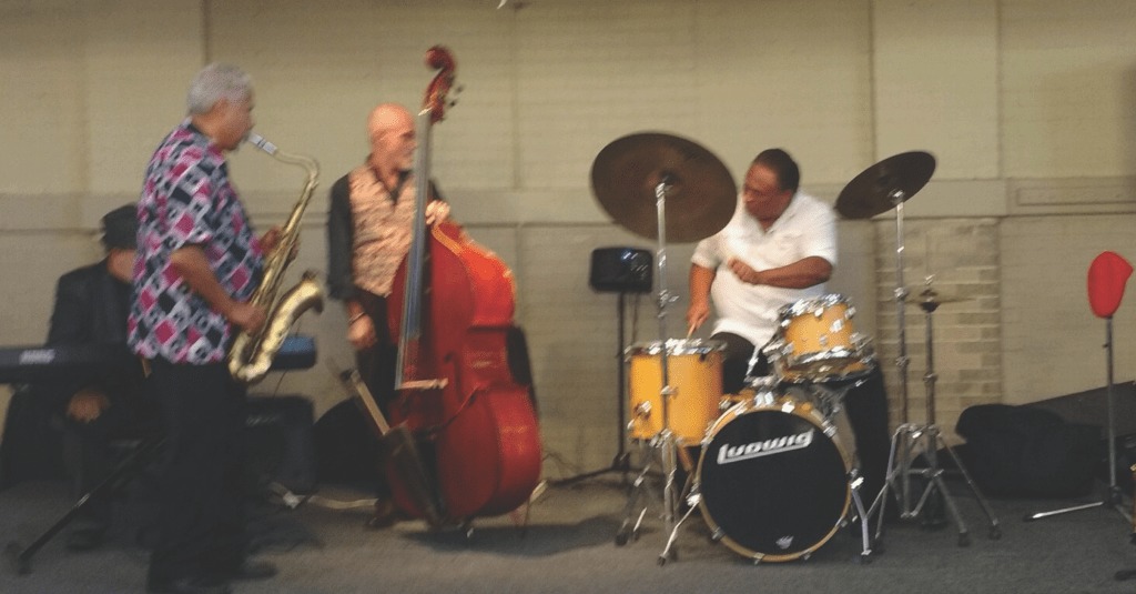 A photo of the Carl Cornwell Quartet at Loaves and Fishes.