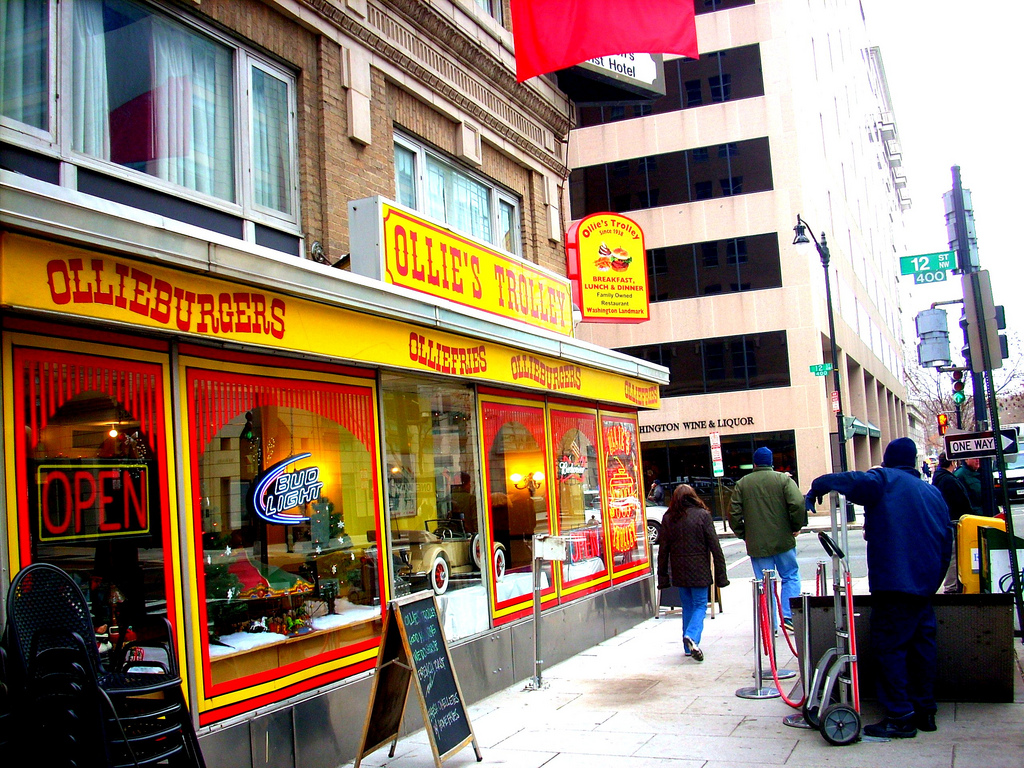 Ollie's Trolley restaurant in D.C.