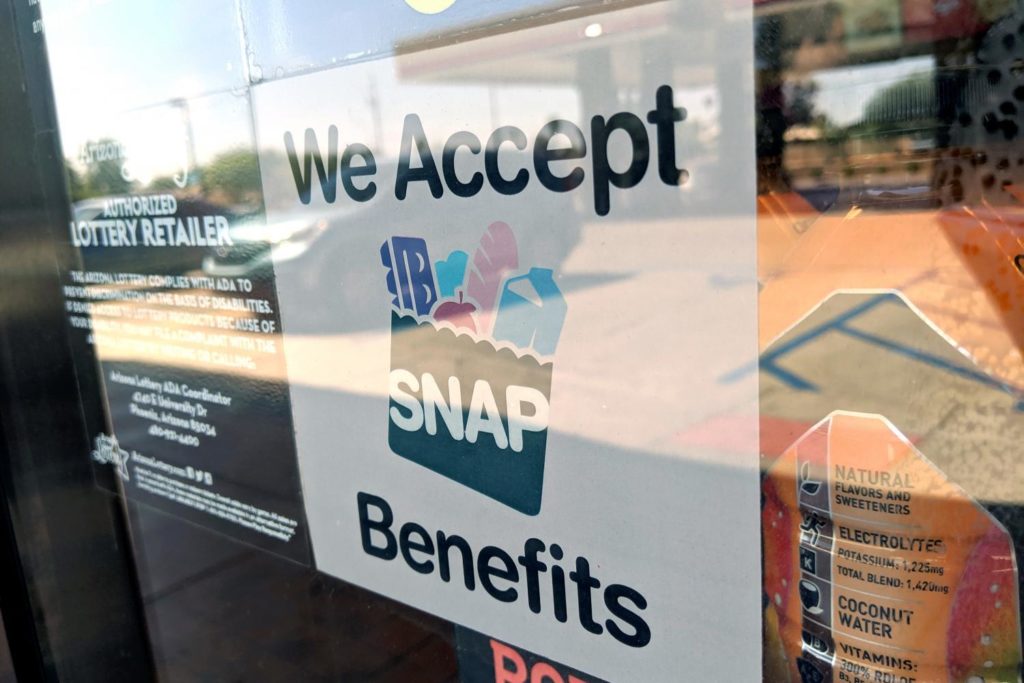 photo of snap benefits sign