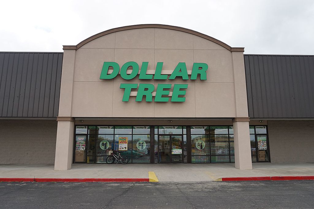 The storefront of a Dollar Tree.