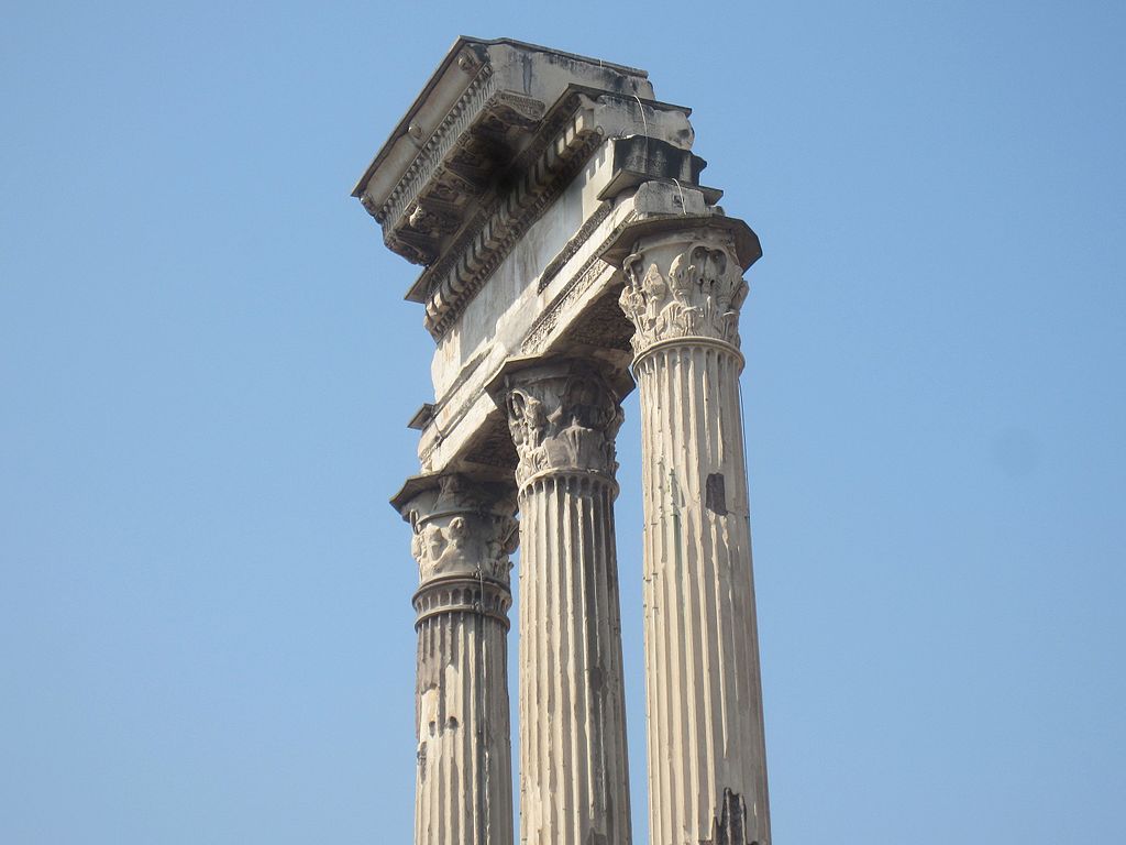 Photo of Roman columns