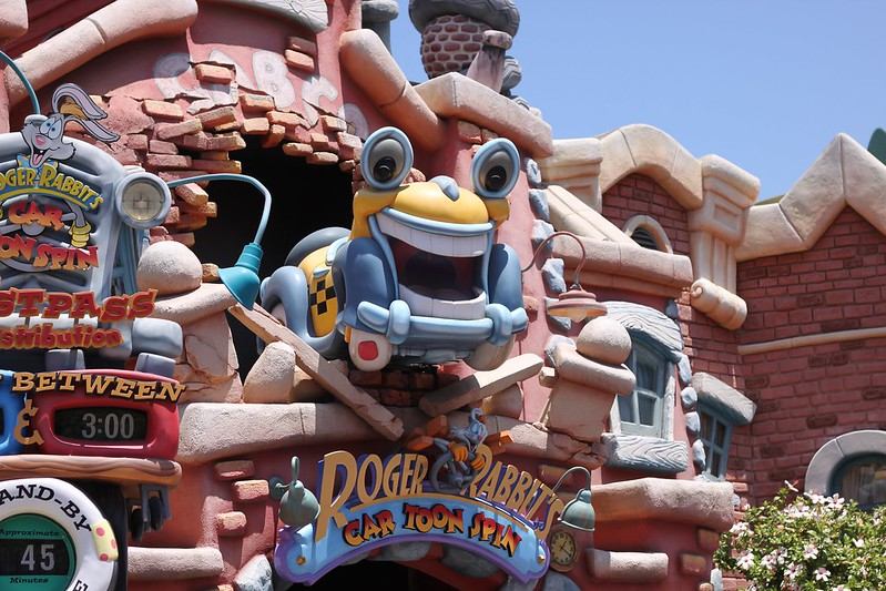 Photo of the front of a Roger Rabbit Theme Park ride