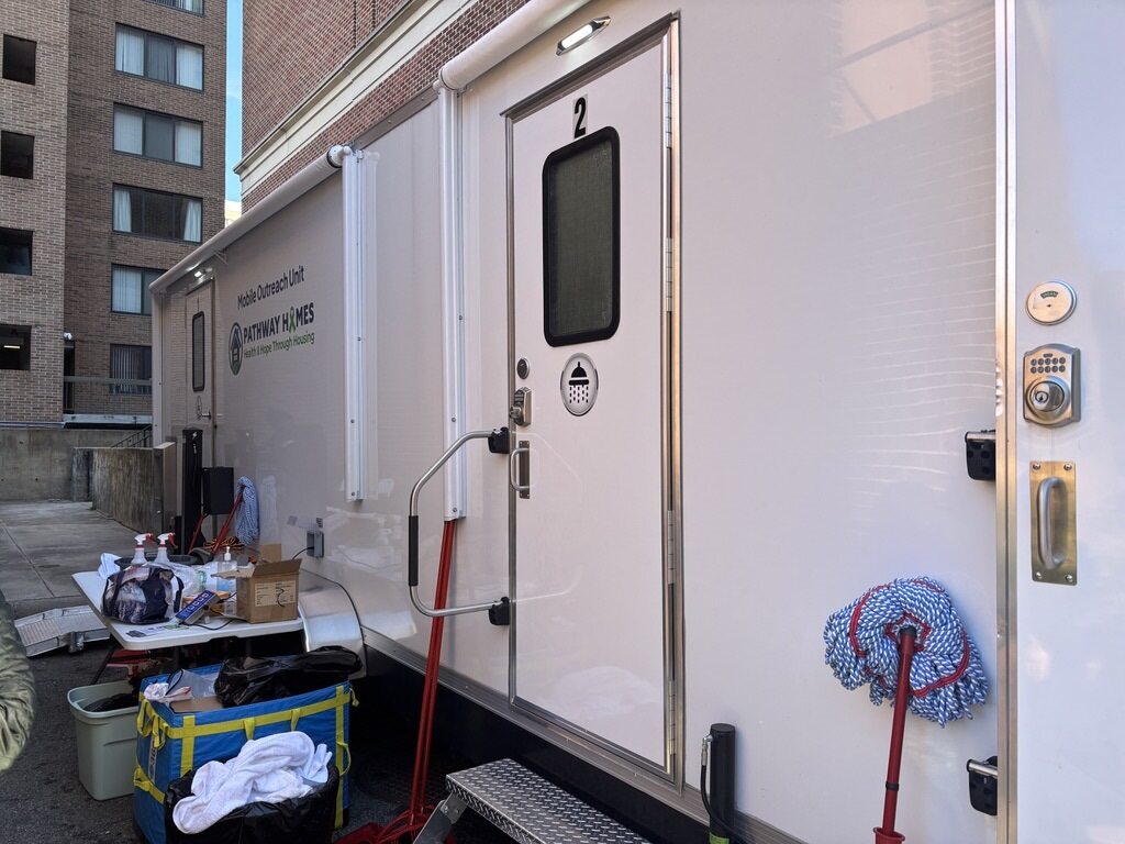 With few drop-in shower options in D.C., a new mobile unit aims to fill the gap